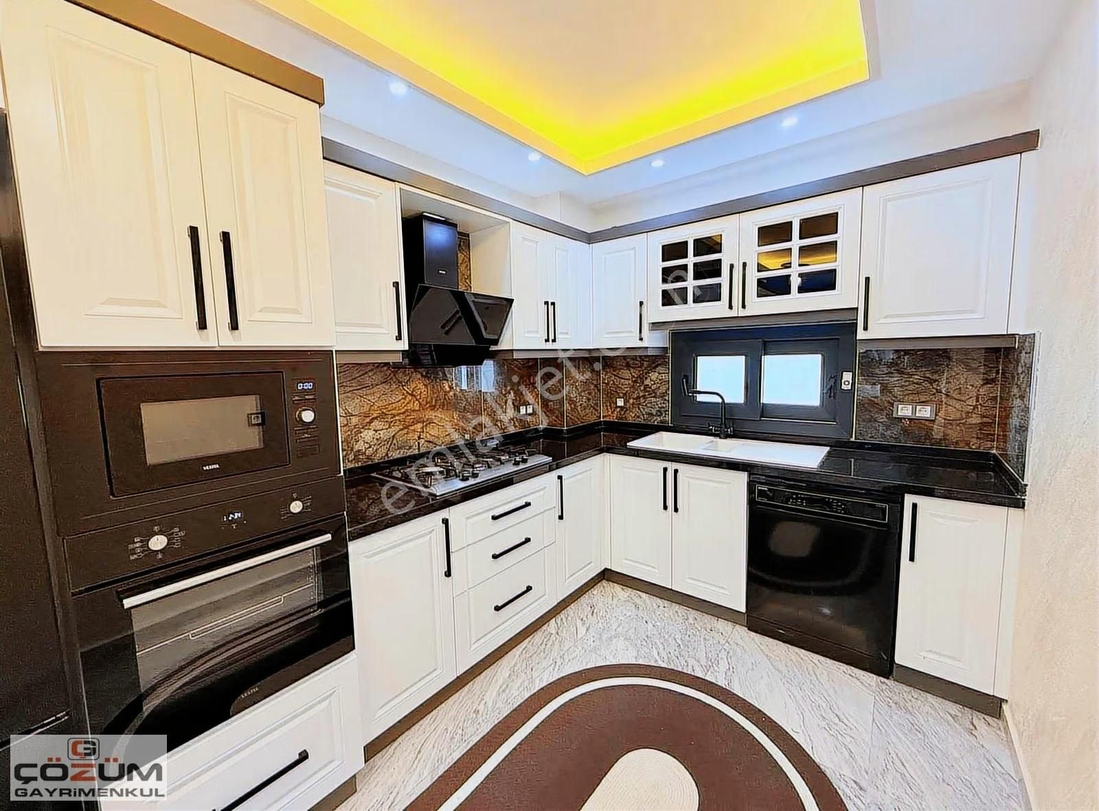 Didim Hisar'da Isıtmalı Havuzlu Full Eşyalı Müstakil Villa - Görsel 17