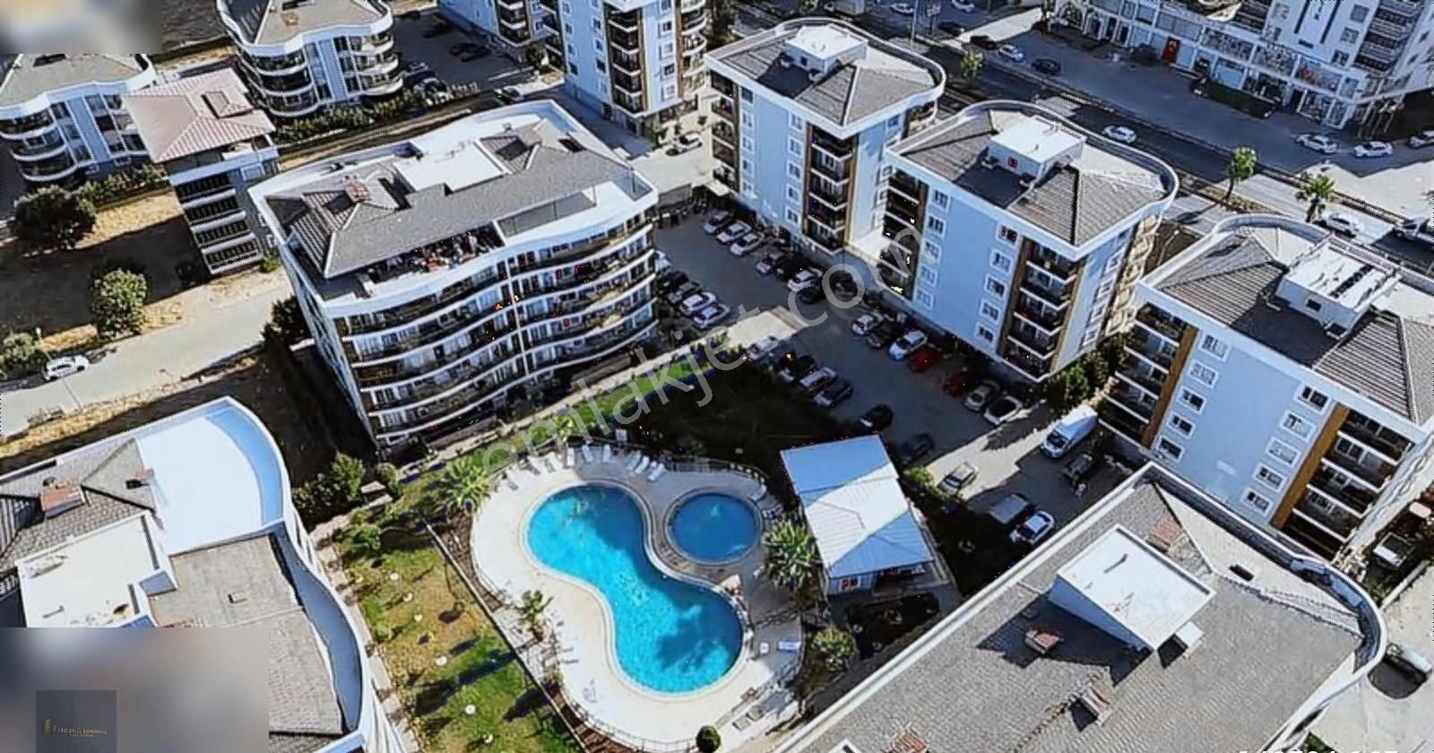 Havuzlu Sitede 3+1 165 M2 Ultra Lüks Satılık - Görsel 32