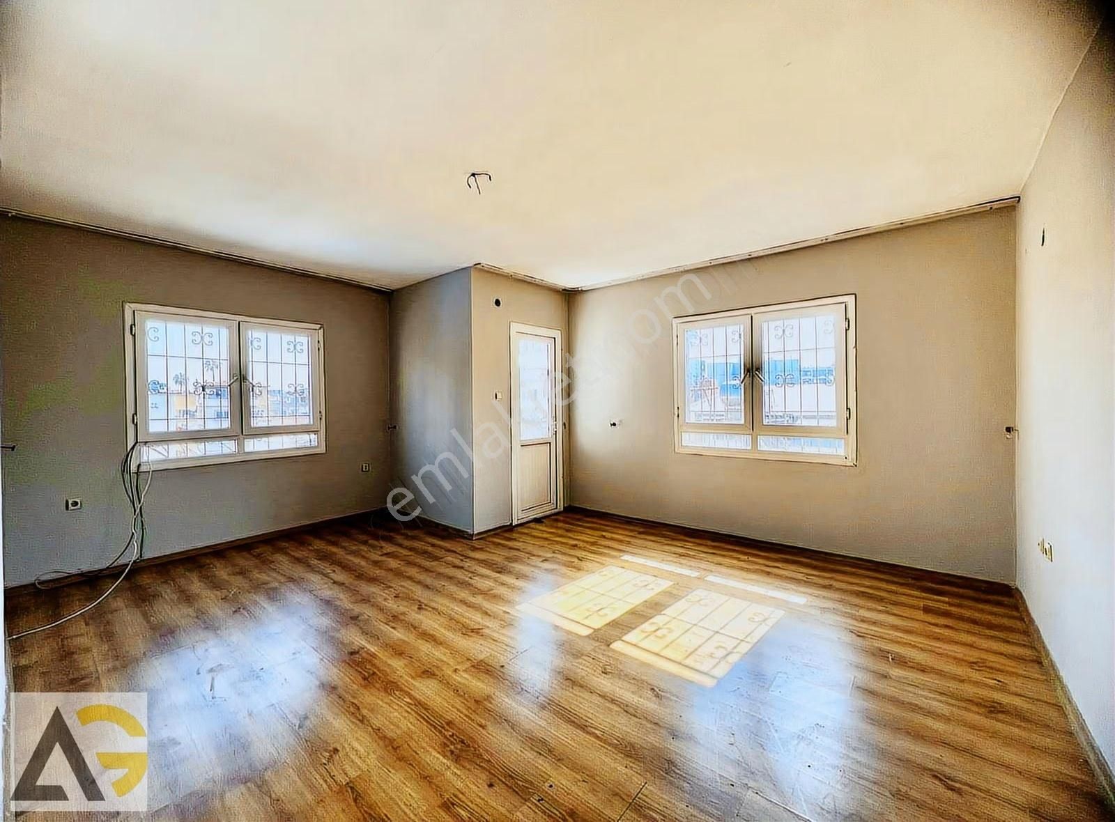 Auradan Mersin Akdeniz Çankaya Mahallesinde Kiralık 3+1 Daire - Görsel 11