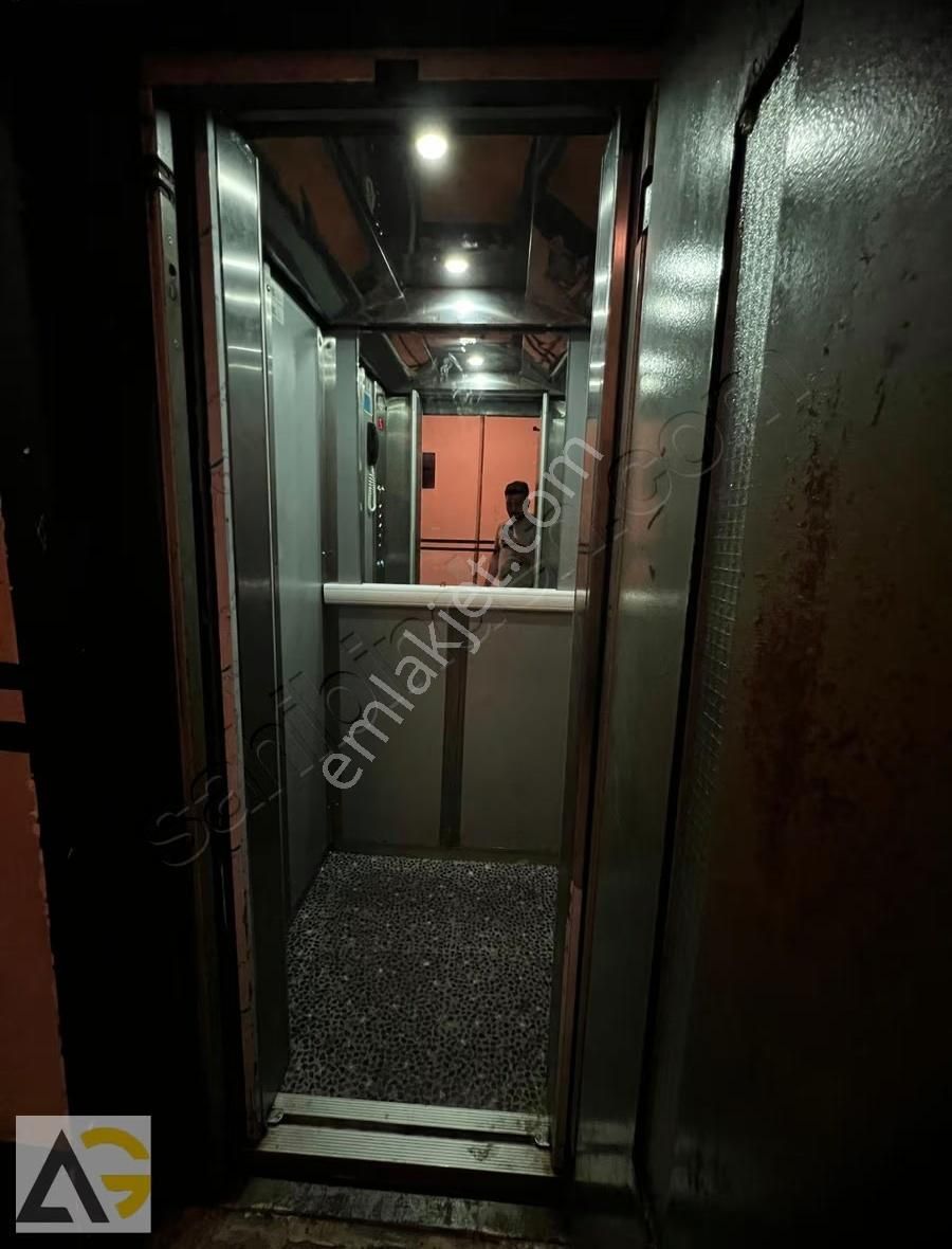 Auradan Mersin Akdeniz Çankaya Mahallesinde Kiralık 3+1 Daire - Görsel 13