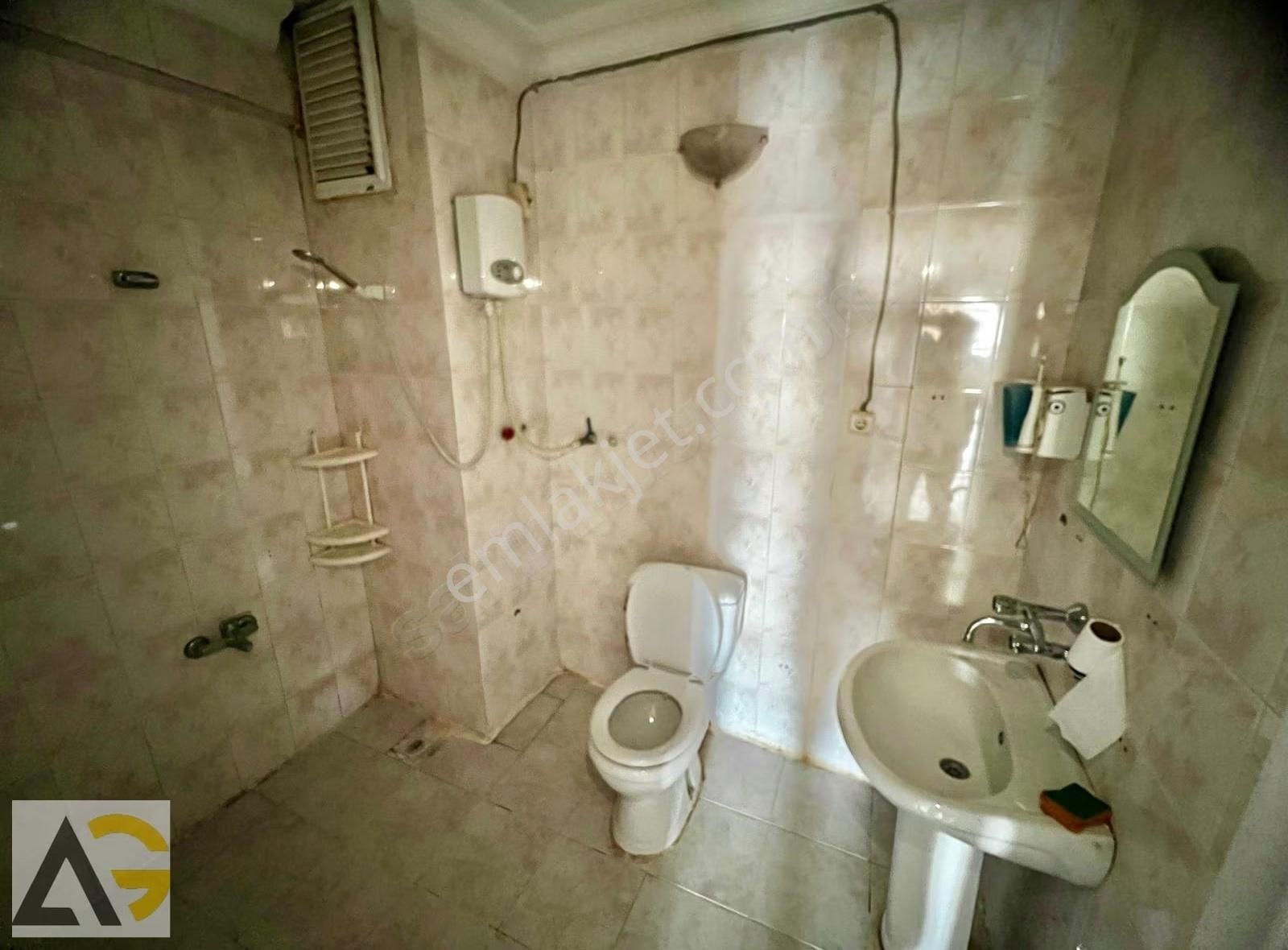 Auradan Mersin Akdeniz Çankaya Mahallesinde Kiralık 3+1 Daire - Görsel 10