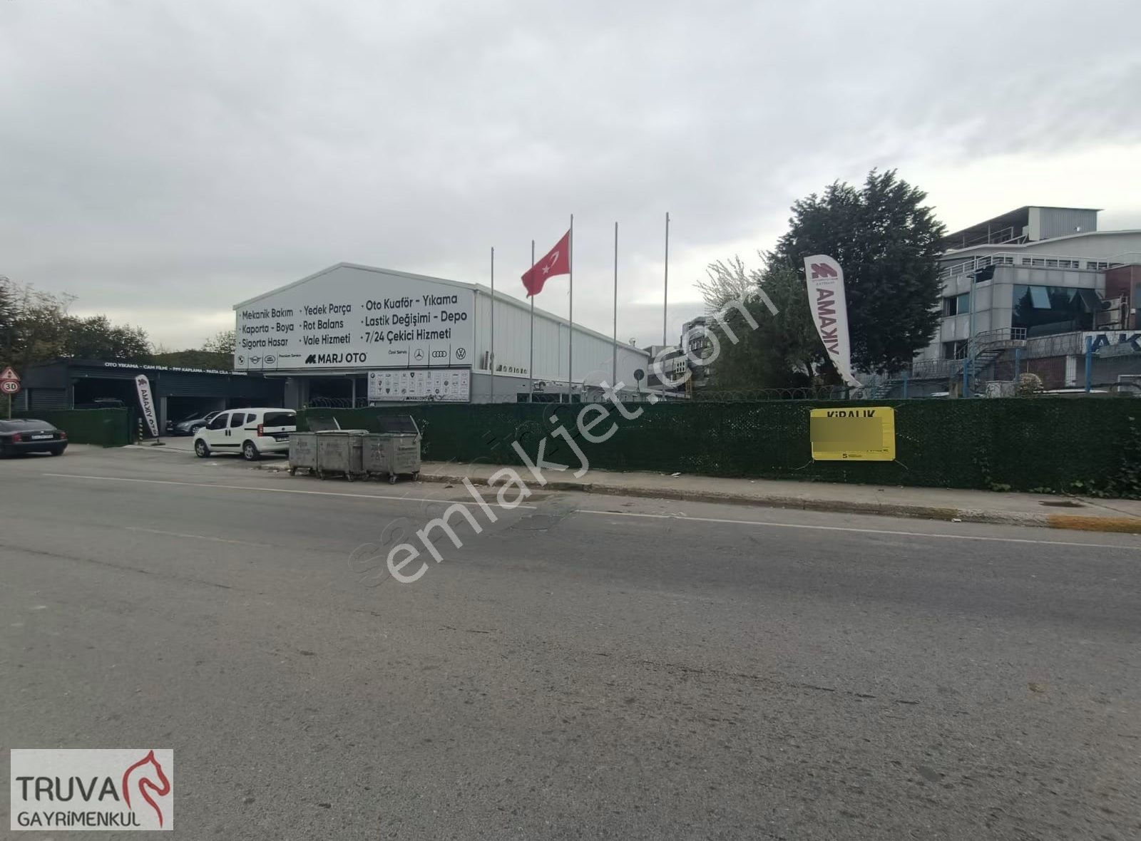 Truva Gayrimenkul Den 90m2 Kapalı 300 M2 Açık Alan Cadde Üstü