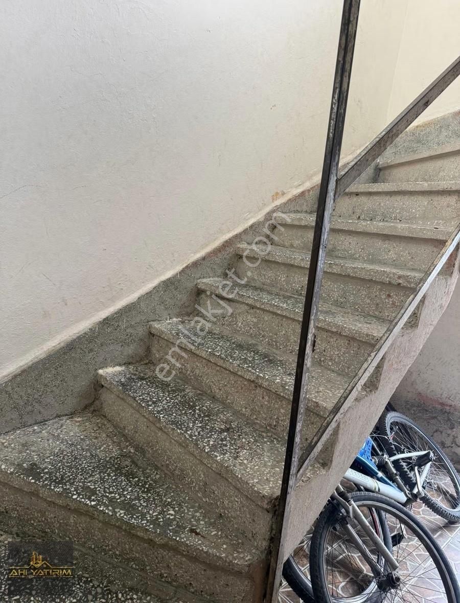 Ahi Gayrimenkul'den Tabakhane Mahallesinde 4 Katlı Komple Bina - Görsel 13