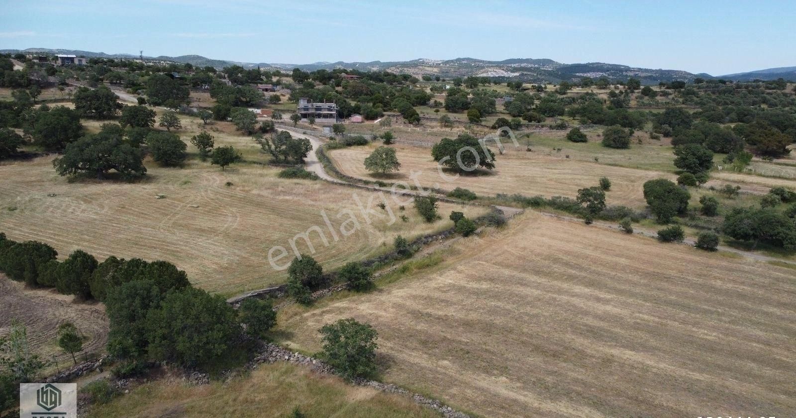 Ayvacık Korubaşı Köyünde Resmi Yolu Olan Deniz Manzaralı Tarla - Görsel 17