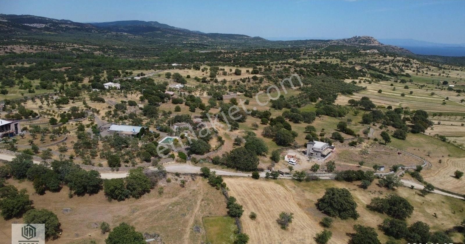 Ayvacık Korubaşı Köyünde Resmi Yolu Olan Deniz Manzaralı Tarla - Görsel 14