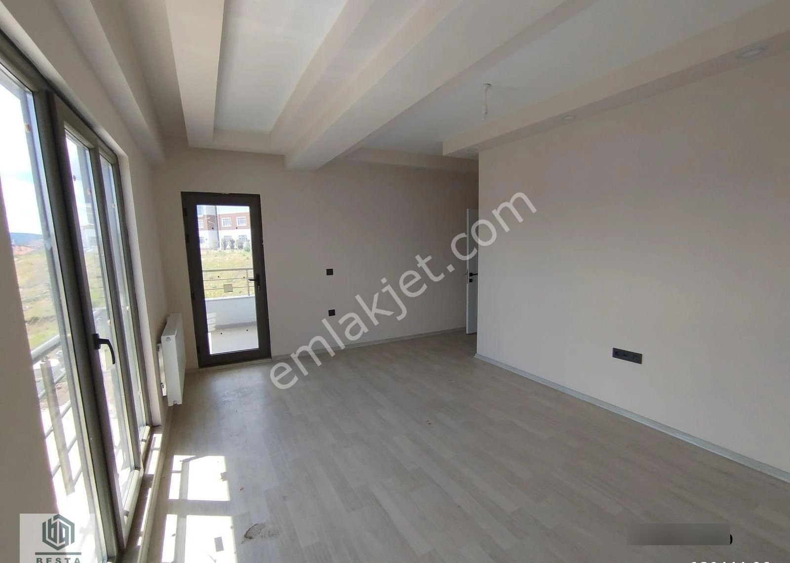 Ayvacık Hamdibey Mahallesinde Çamlık Bölgesi Satılık 2+1 Daire - Görsel 7