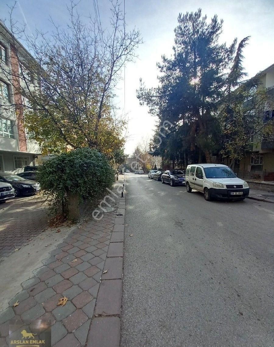 Keçiören Pınarbaşı Mahallesi Bartın Sokakta Bakımlı Kiralık 3+1 Daire