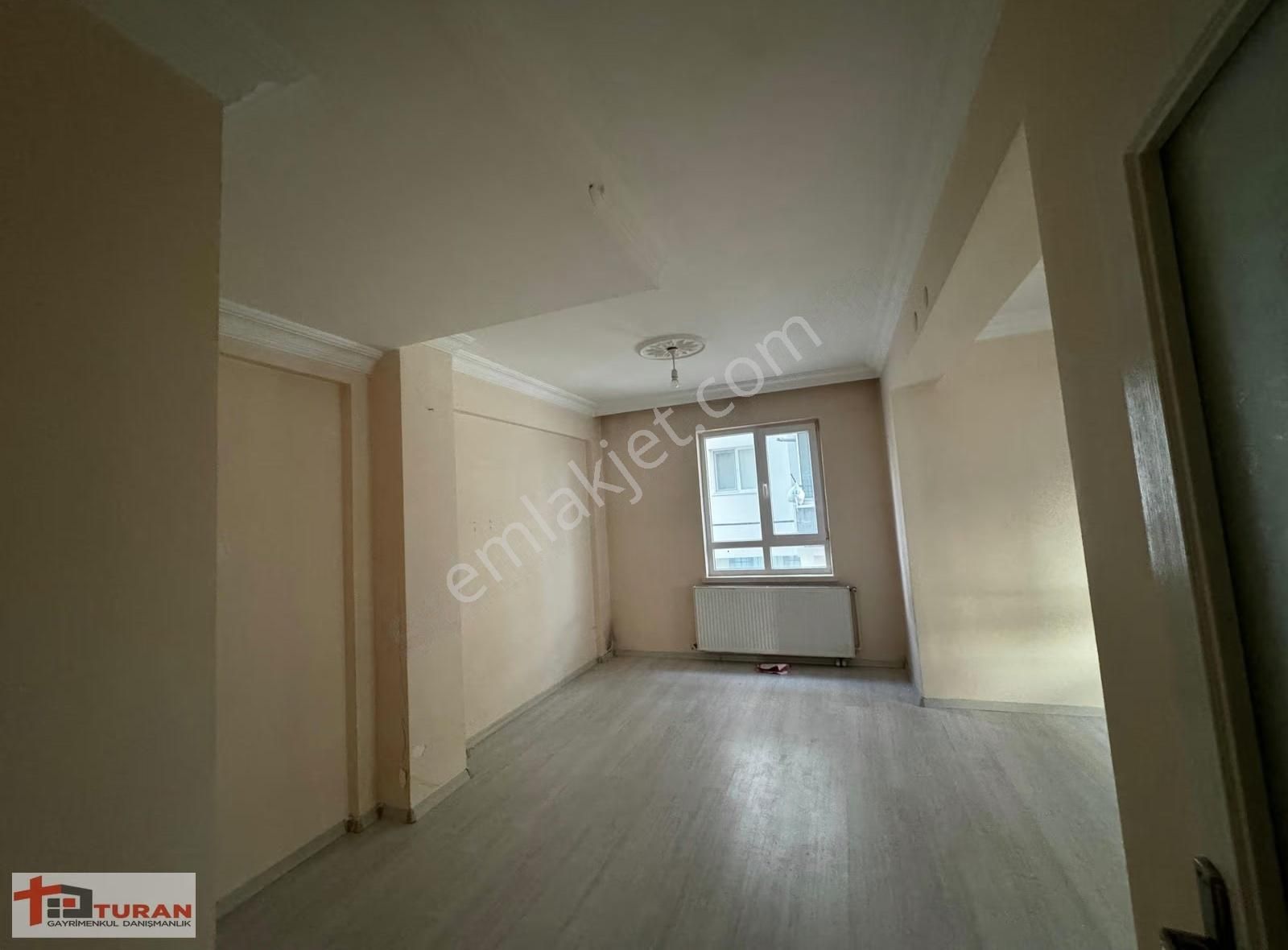 Teleferik Yakını Estergon Caddesi Üzeri 1+1 Kiralık** - Görsel 19