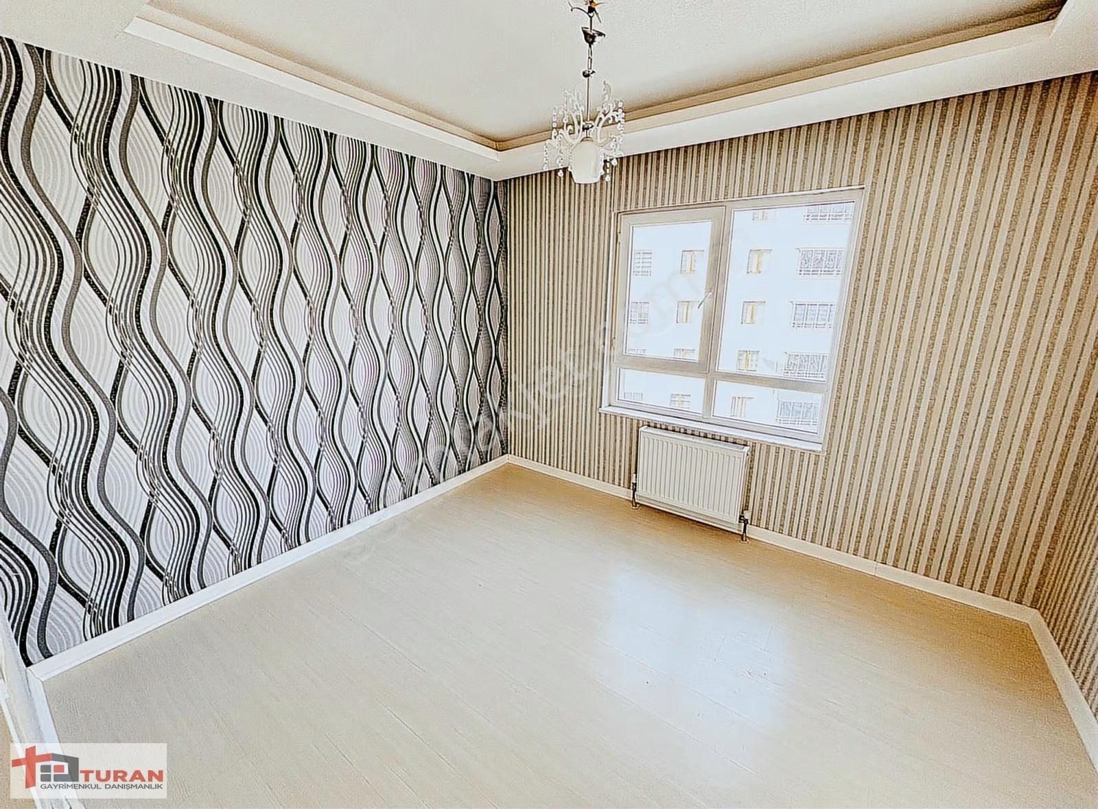 Çiğdemtepe'de Merkezi Konumda Manzaralı Lüks Yapılı Daire - Görsel 2