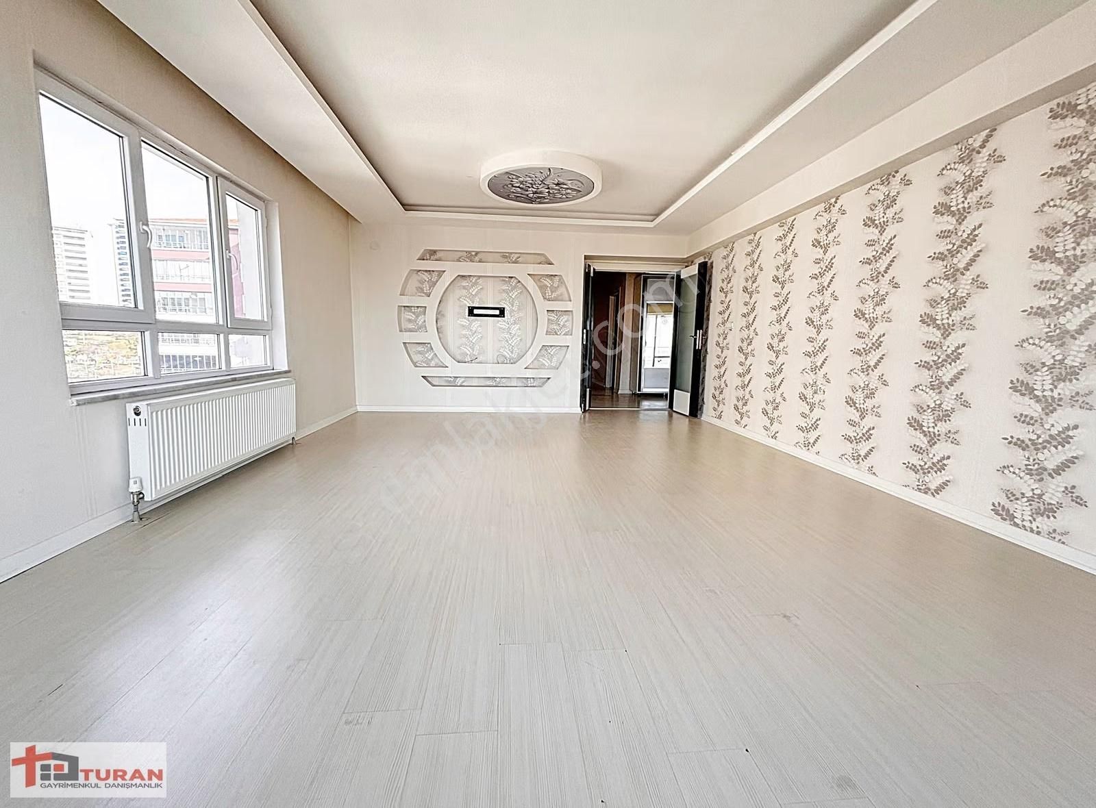 Çiğdemtepe'de Merkezi Konumda Manzaralı Lüks Yapılı Daire - Görsel 4