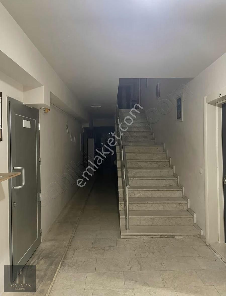 Bağbaşı Mah.'de Satılık Eşyalı Arakat Büyük Daire Fırsatı - Görsel 5