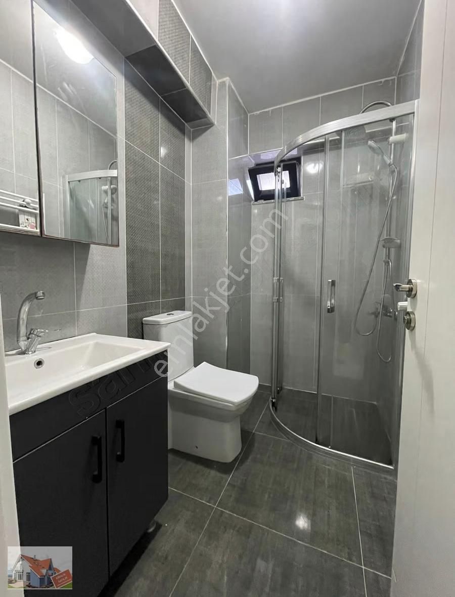 Tek Bloklu Site Yüksek Giriş Temiz 1+1 Kiralık Daire - Görsel 2