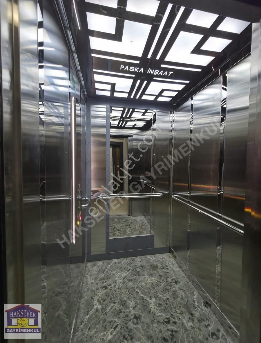 Haksever'den Satılık Önü Açık Sıfır Asansörlü 2+1 Ara Kat Daire