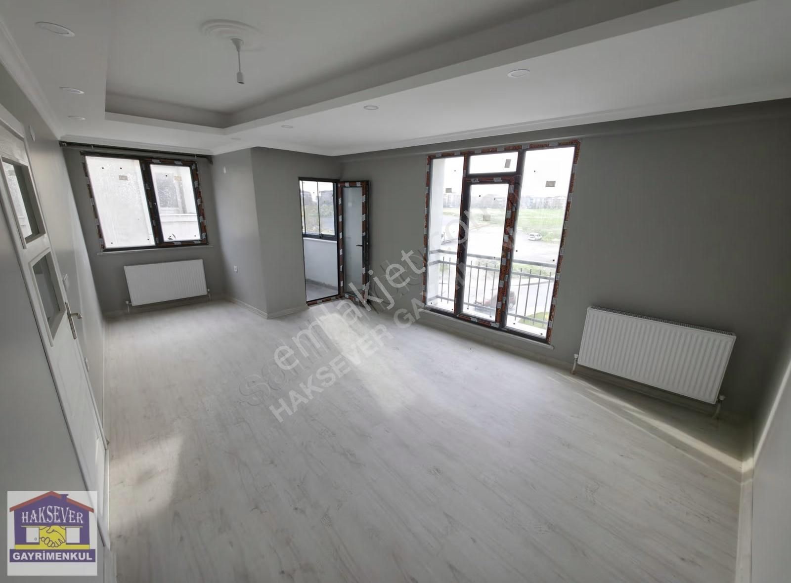 Haksever'den Satılık Önü Açık Sıfır Asansörlü 2+1 Ara Kat Daire