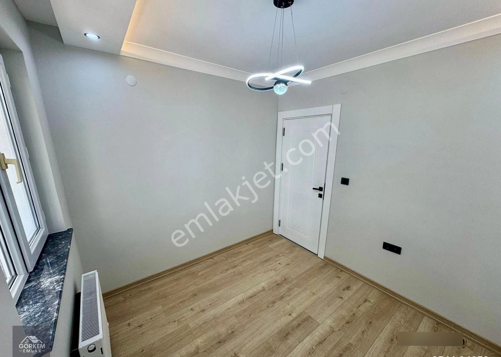 Görkem'den Bağımsız Kombili 2+1 Cadde Paraleli Ultra Lüx Balkonlu Mantolamalı - Görsel 3