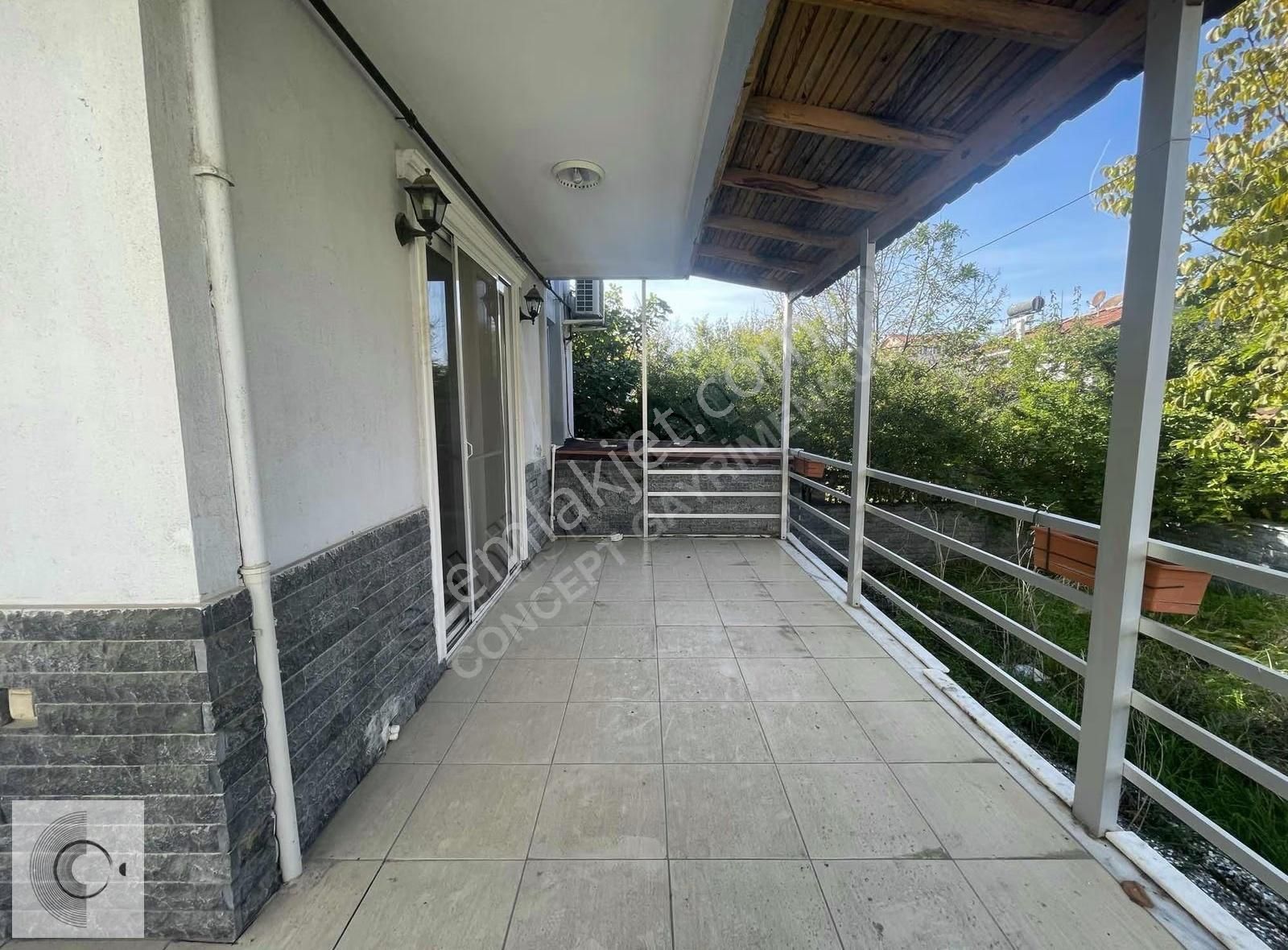 Yenifoça Gençellı Denize 150mt.3+1 Satılık Villa - Görsel 25