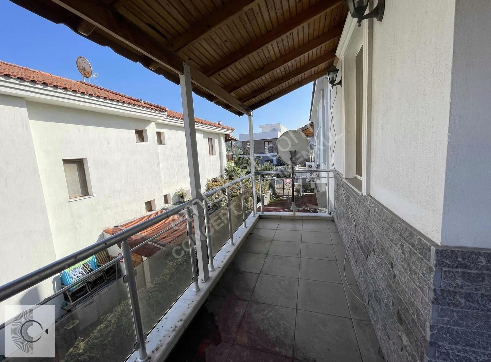 Yenifoça Gençellı Denize 150mt.3+1 Satılık Villa - Görsel 21