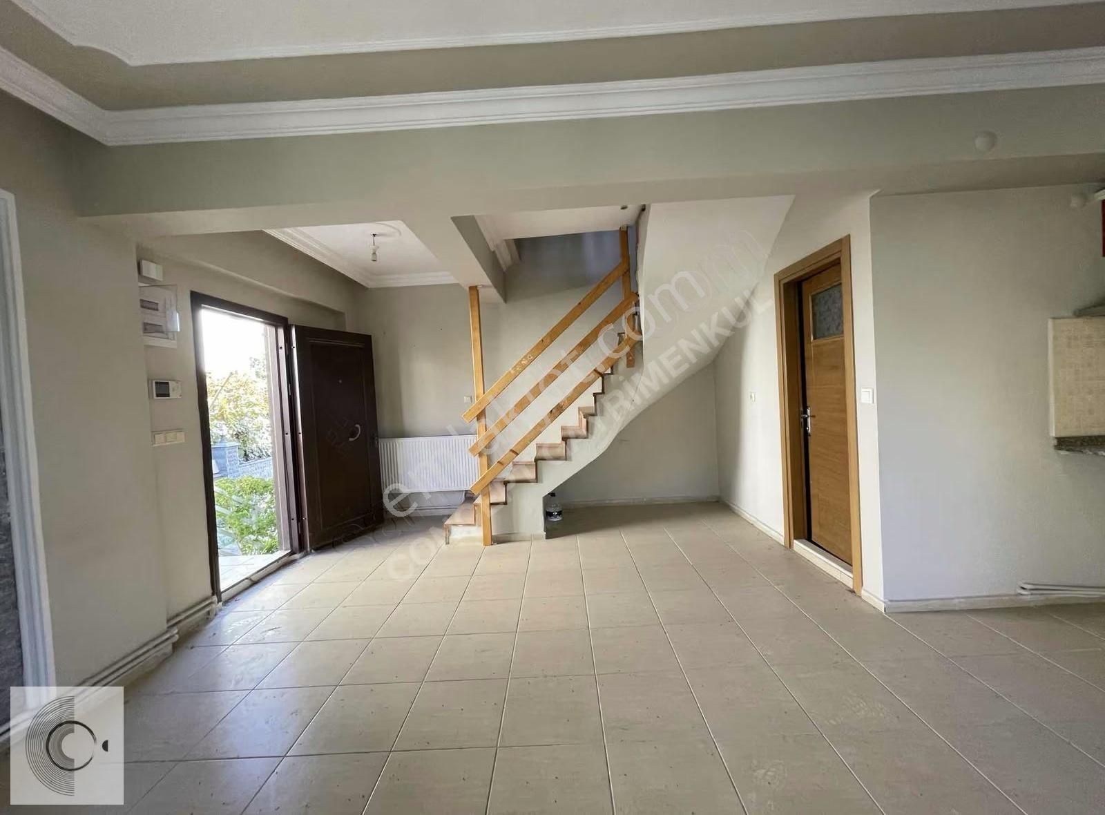 Yenifoça Gençellı Denize 150mt.3+1 Satılık Villa - Görsel 11