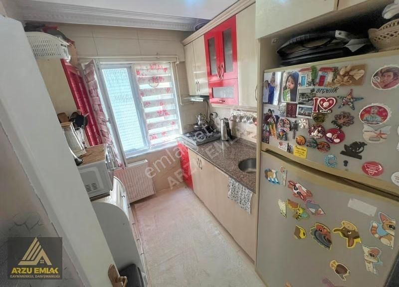 Arzu Emlaktan Yunusemre Mah.satılık2+1 Ebeveyn Banyolu Balkonlu - Görsel 9