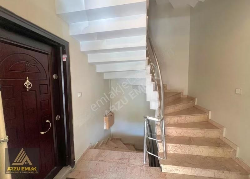 Arzu Emlaktan Yunusemre Mah.satılık2+1 Ebeveyn Banyolu Balkonlu - Görsel 19