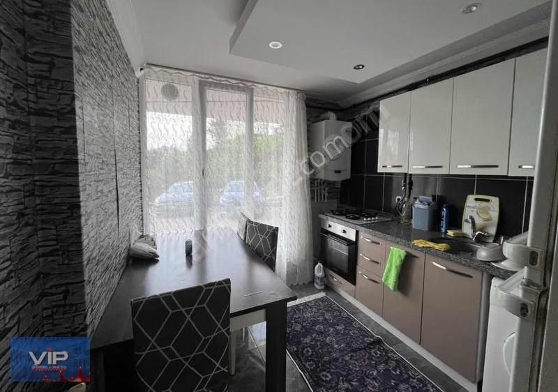 Vıp Real Estate Üniversite Mahallesinde Kiralık 1+1 Eşyalı Daire - Görsel 9