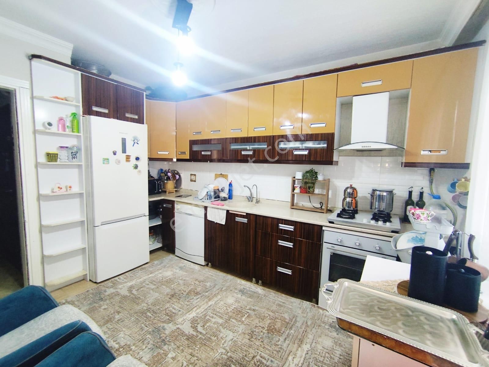 Menemen Irmak Mah. Satılık 2 Katlı Müstakil Konut - Görsel 2