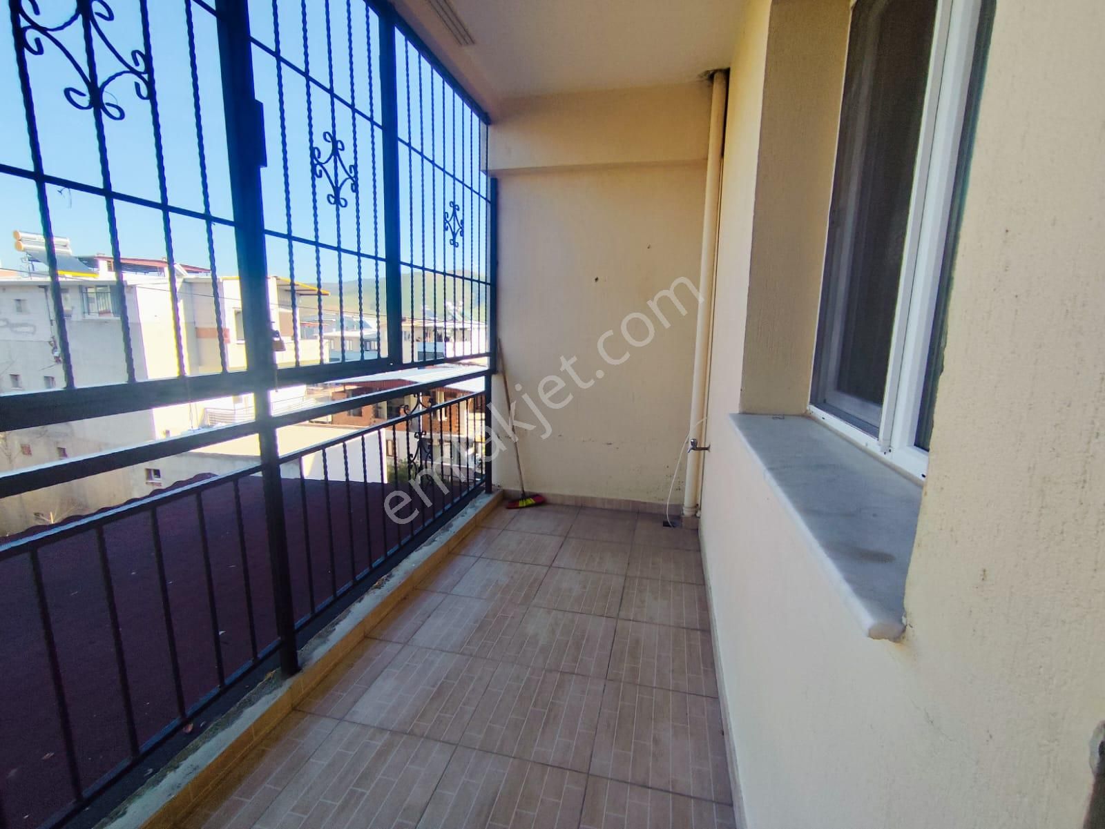 Menemen Irmak Mah. Satılık 2 Katlı Müstakil Konut - Görsel 24