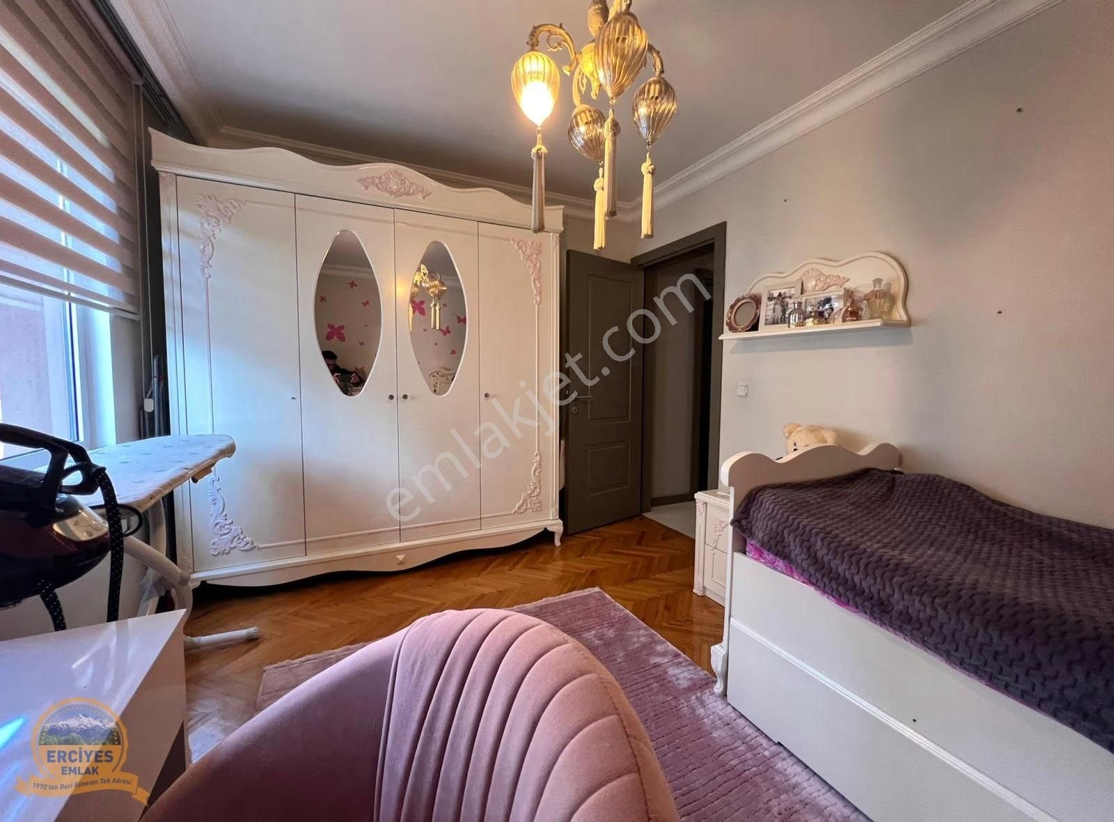 Erciyes'den Erenköy'de Katta Tek 4+1 Balkonlu, Ebeveynli 200 M² - Görsel 19