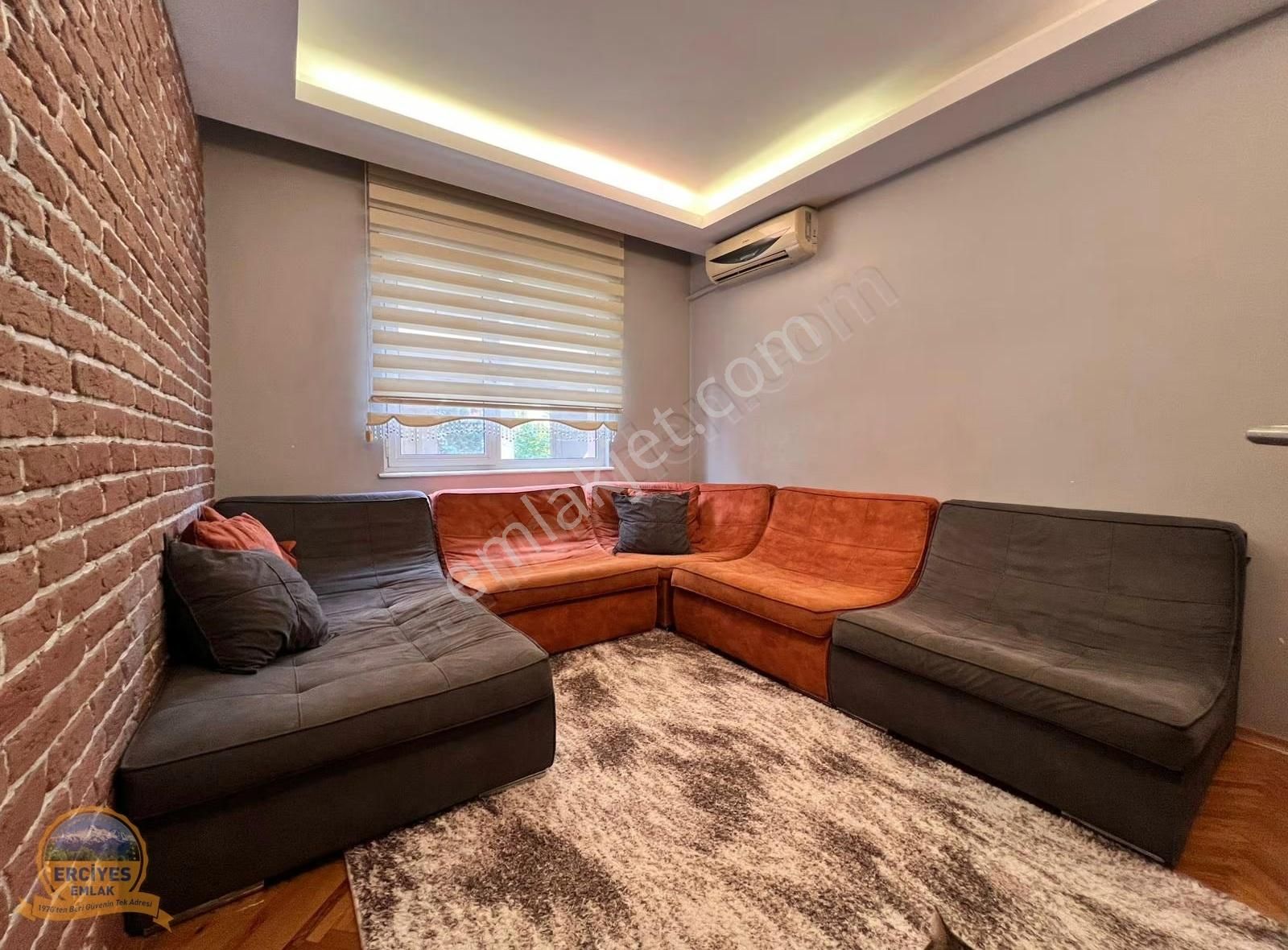 Erciyes'den Erenköy'de Katta Tek 4+1 Balkonlu, Ebeveynli 200 M² - Görsel 5