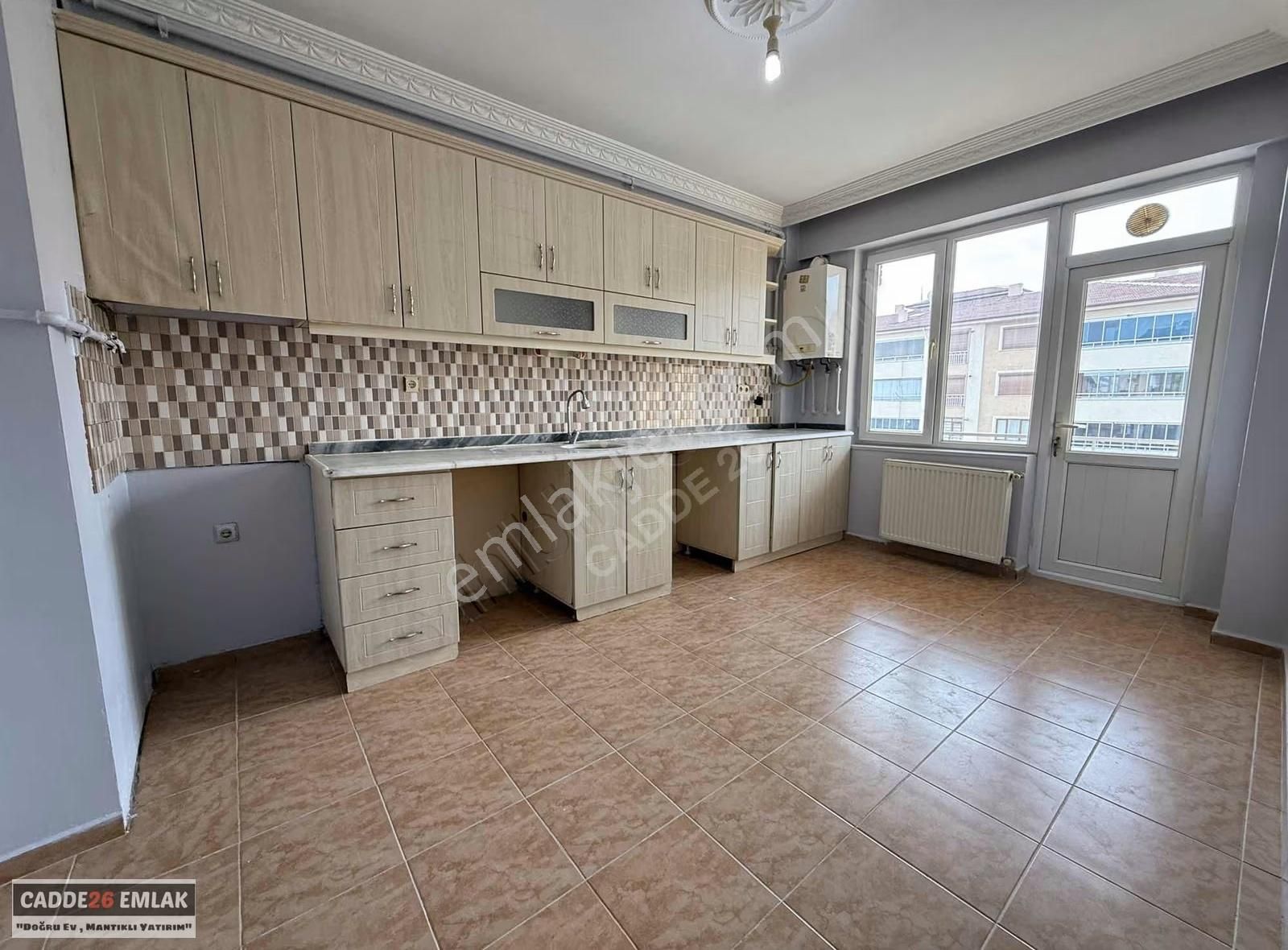 Cadde 26'dan Ertaş Caddesinde Temiz Taşınmaya Hazır 3+1 Kiralık - Görsel 10