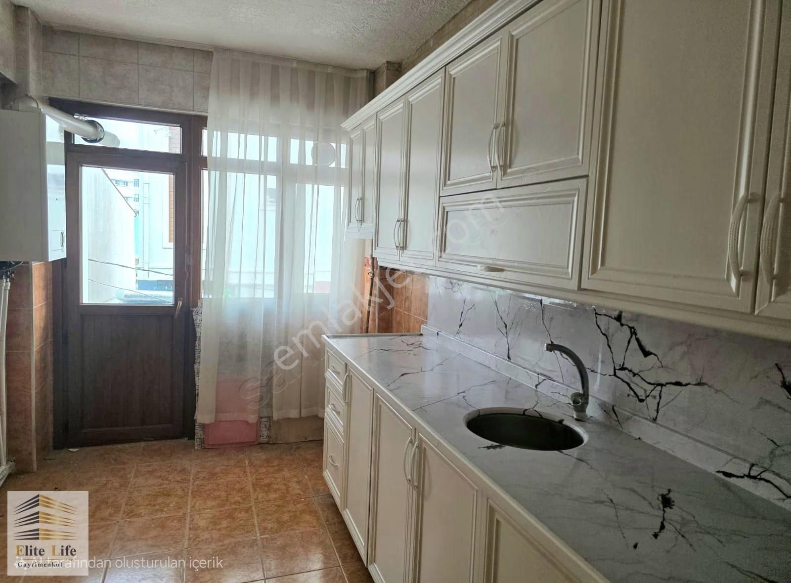 Ümraniye E.a.hastanesinin Yanı Başında Kiralık 2+1 100 M2 Daire - Görsel 14