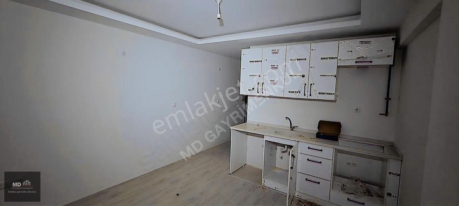 İnegöl Alanyurt Cumhuriyet Mah'de Satılık 2+1 Amerikan Mutfaklı - Görsel 9