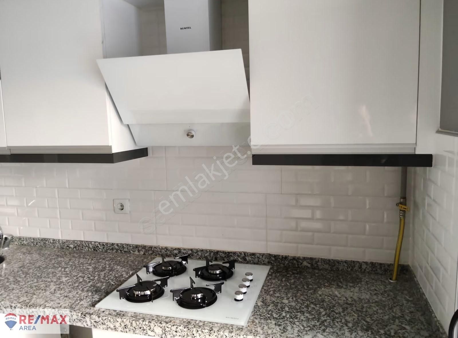Remax Area'dan Site İçi 3+1 Kiralık Daire - Görsel 3