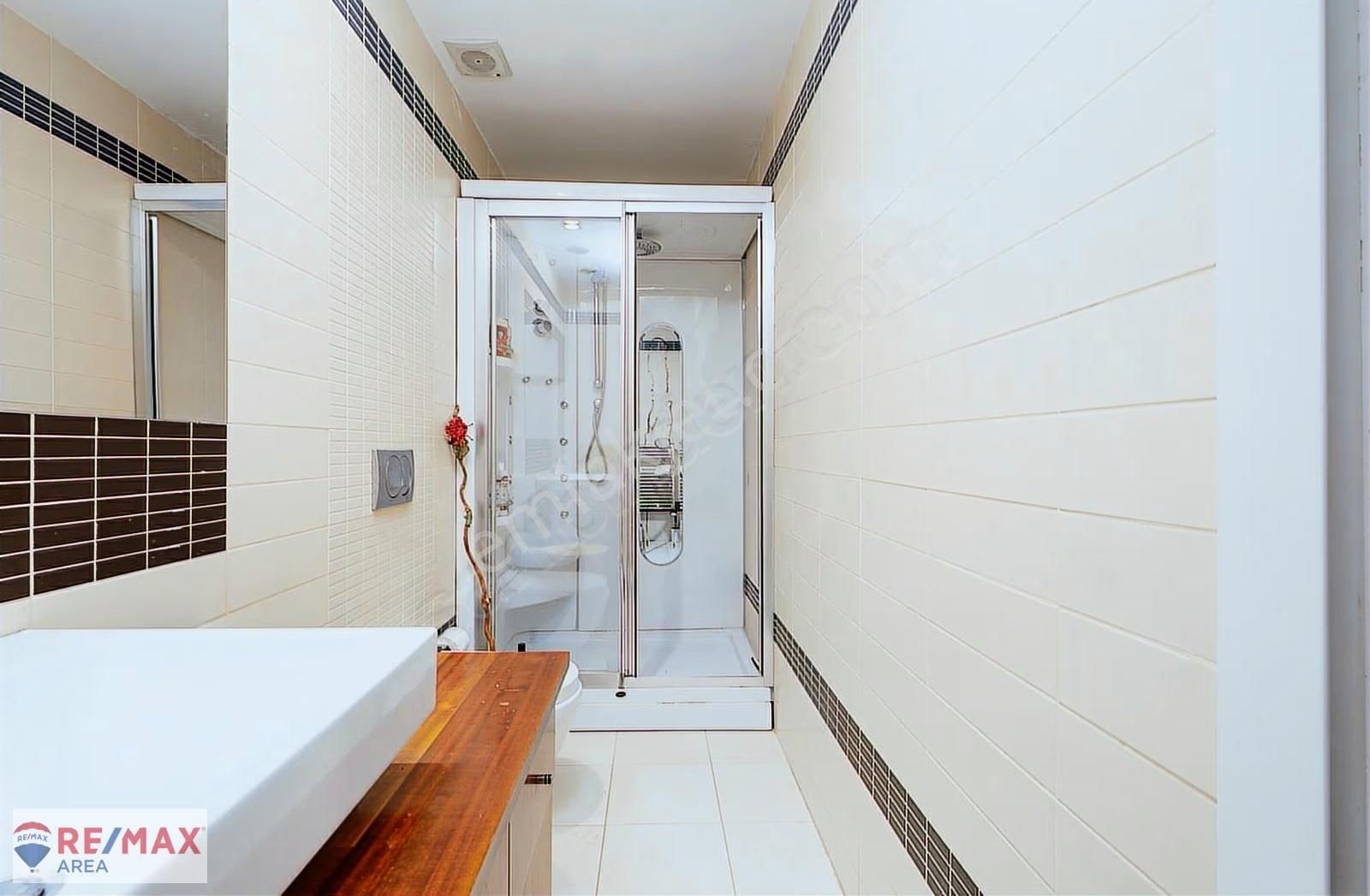 Remax Area Dan Balat Site İçi Eşyalı Kiralık 3+1 Bahçeli Daire - Görsel 5