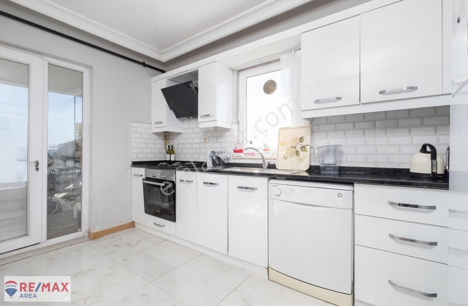 Remax Area Dan Balat Da Satılık 4+1 Geniş Teraslı Dubleks Daire - Görsel 29