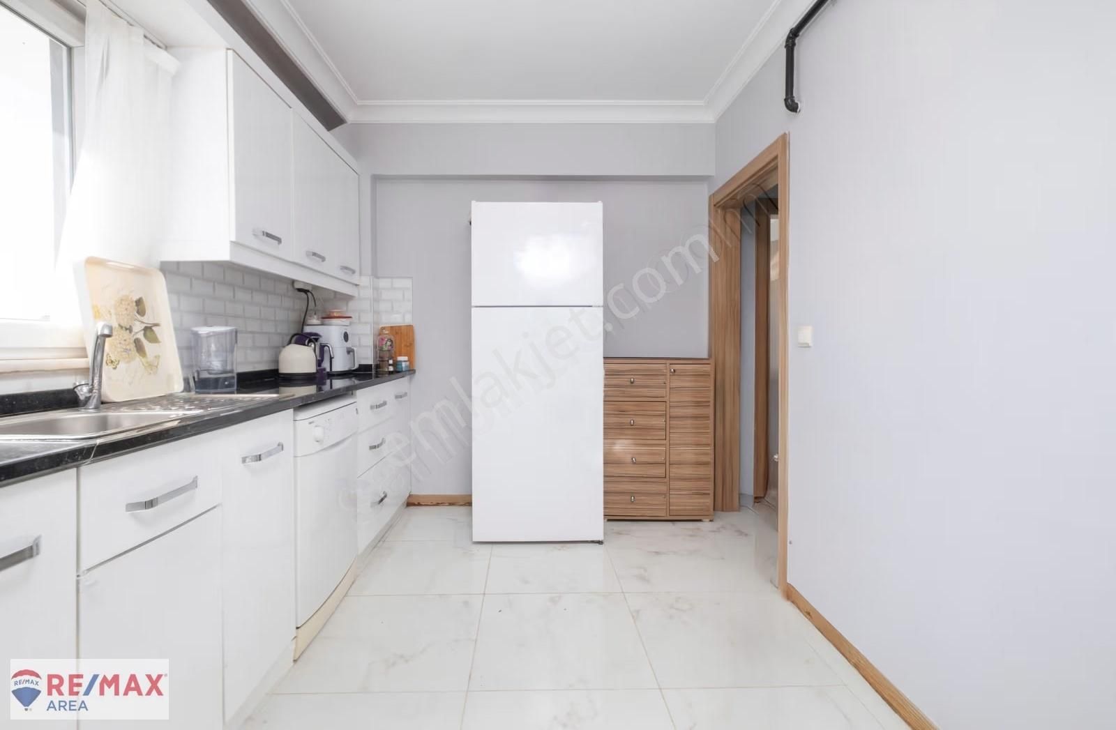 Remax Area Dan Balat Da Satılık 4+1 Geniş Teraslı Dubleks Daire - Görsel 7