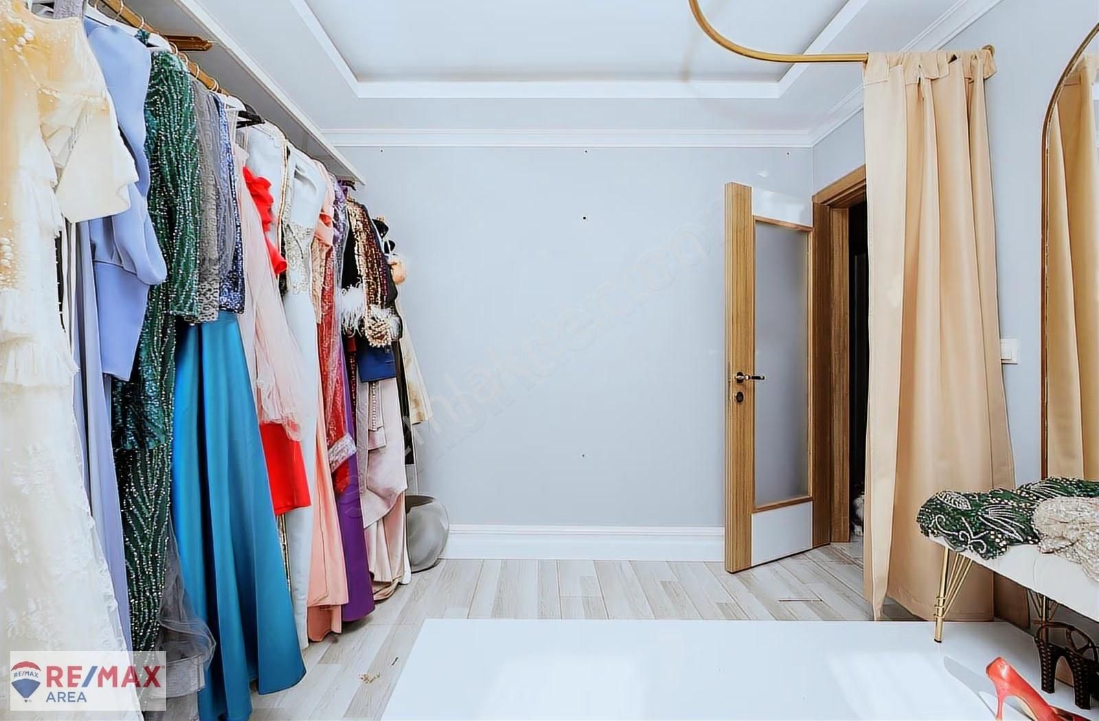 Remax Area Dan Balat Da Satılık 4+1 Geniş Teraslı Dubleks Daire - Görsel 32