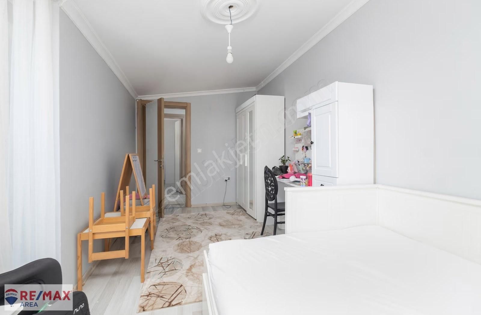 Remax Area Dan Balat Da Satılık 4+1 Geniş Teraslı Dubleks Daire - Görsel 28