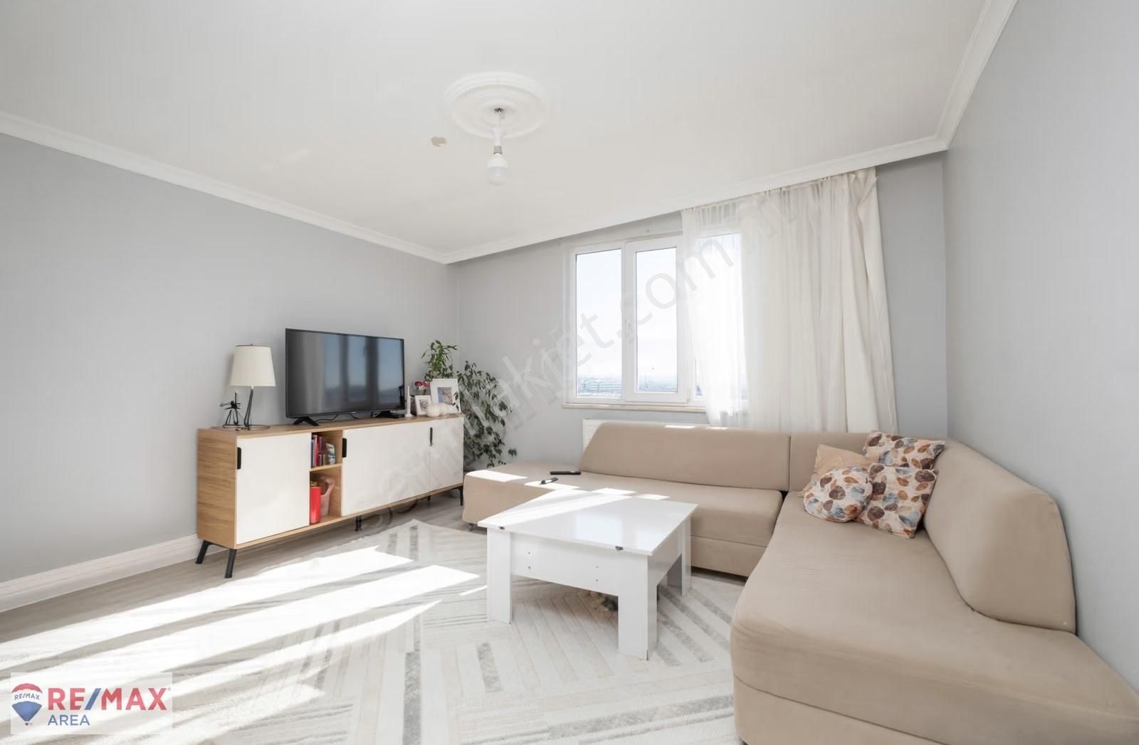 Remax Area Dan Balat Da Satılık 4+1 Geniş Teraslı Dubleks Daire - Görsel 26