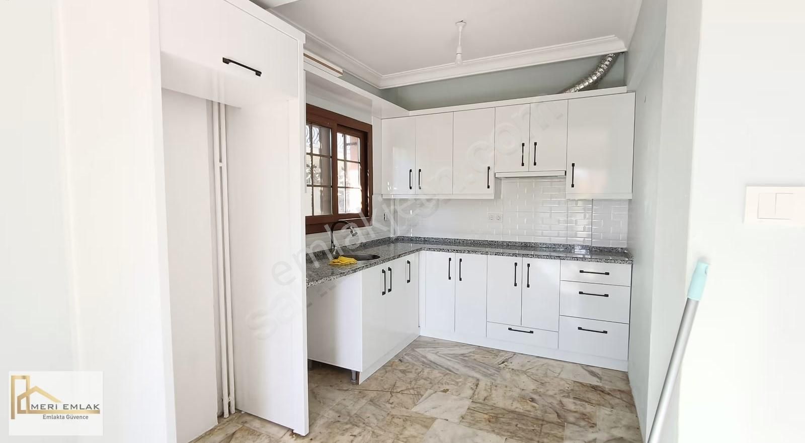 Denize 300 Metre, Bahçeli, Triplex, Eşyasız Villa - Görsel 19