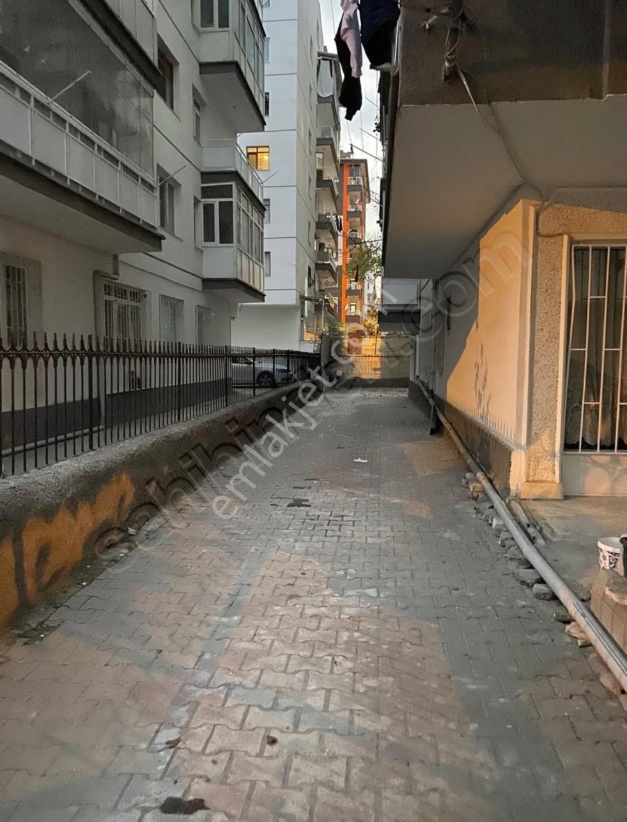 Demetgül Mahallesinde Yapılı Asansörlü Satılık 3+1 Daire - Görsel 33