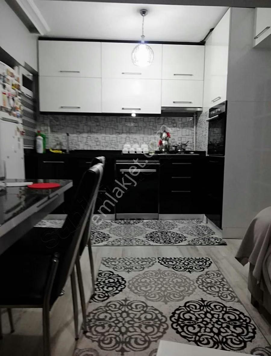 Demetgül Mahallesinde Yapılı Asansörlü Satılık 3+1 Daire - Görsel 9