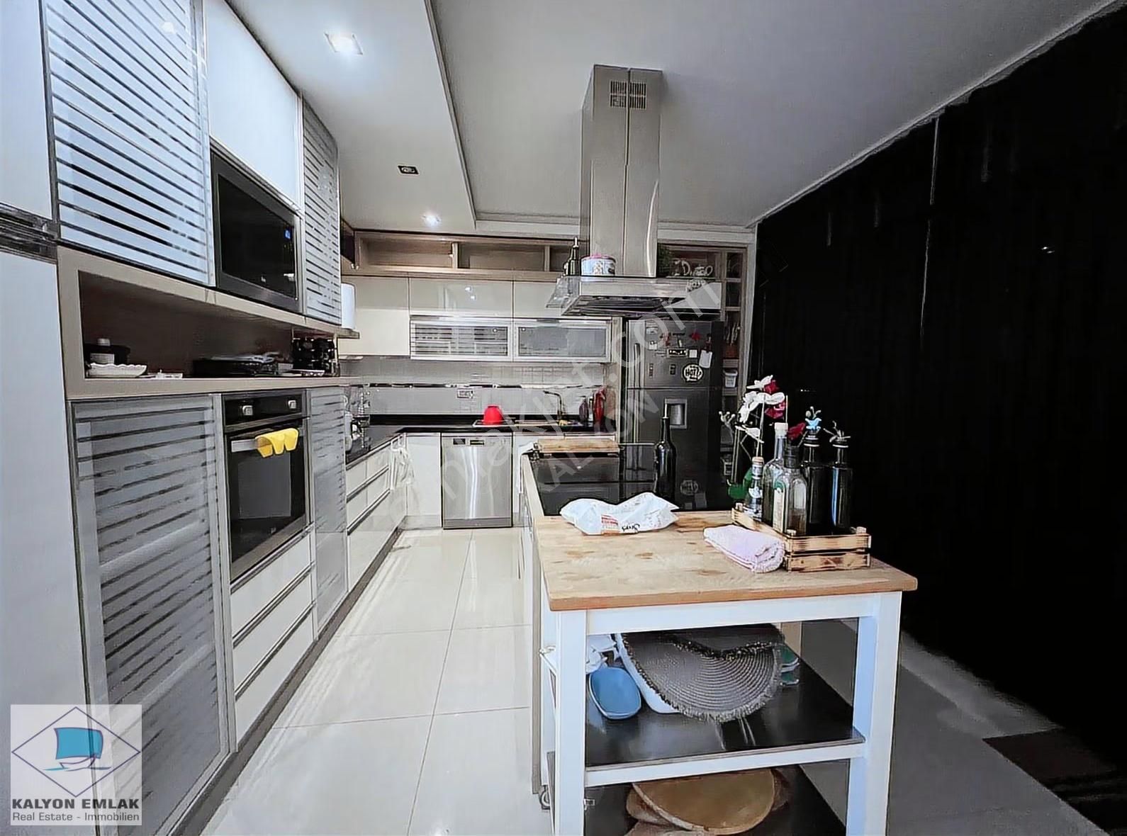 İzmir Çeşme Ilıcada Tam Müstakil Özel Havuzlu Lüks Villa - Görsel 4