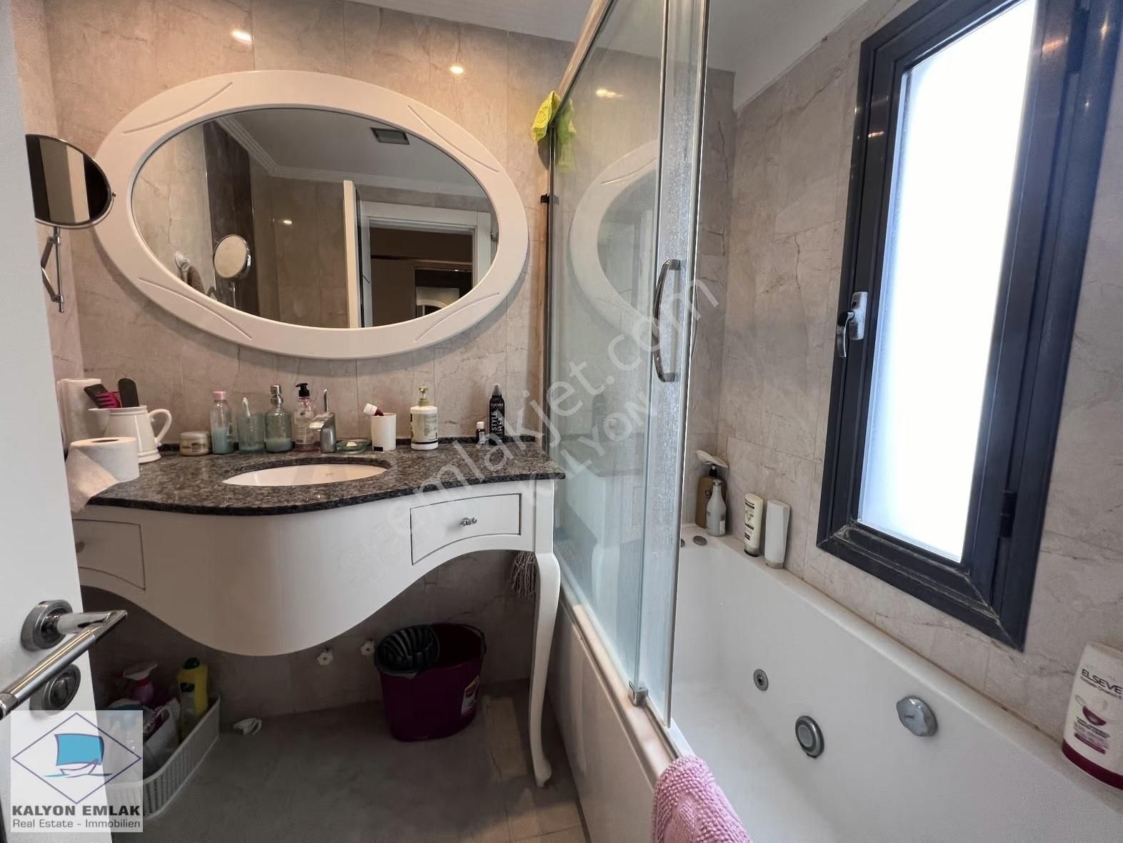 İzmir Çeşme Ilıcada Tam Müstakil Özel Havuzlu Lüks Villa - Görsel 23