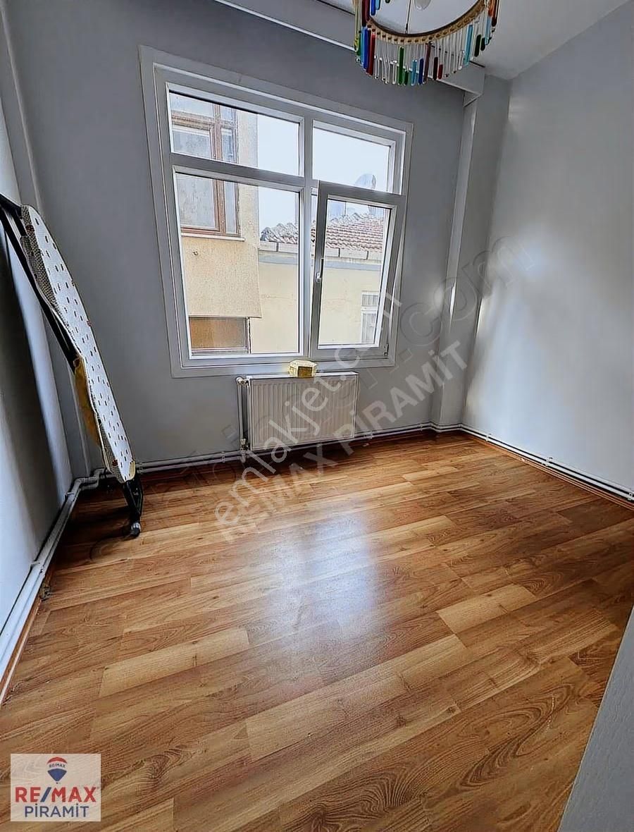 İcadiye Mah. Üsküdar 2+1 Bakımlı Boğaz Manzaralı Kiralık Daire - Görsel 10