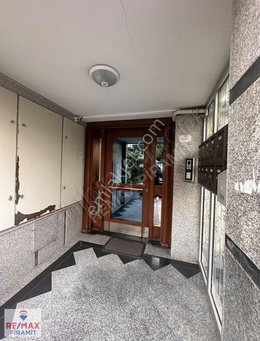 İcadiye Mahallesi Üsküdar 2+1 Satılık Daire - Görsel 8