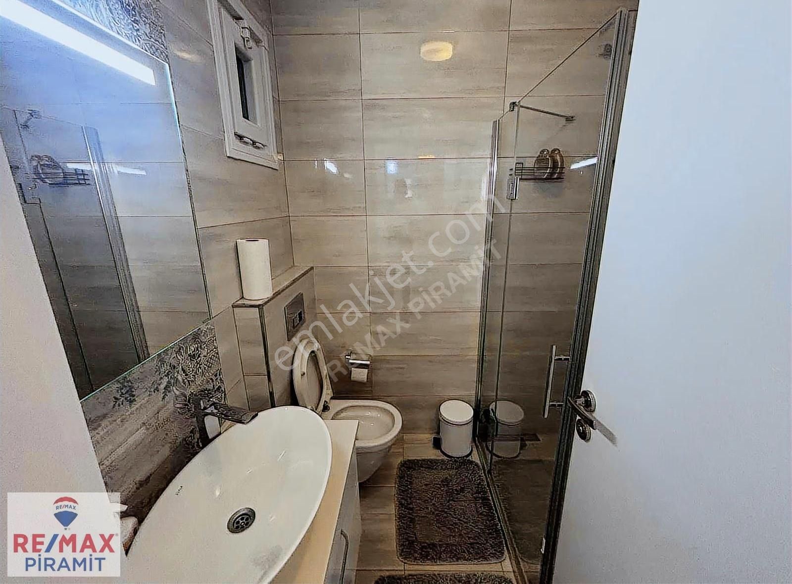 Acıbadem Çakmak Sitesinde Full Eşyalı 2+1 Kiralık Daire !!! - Görsel 4