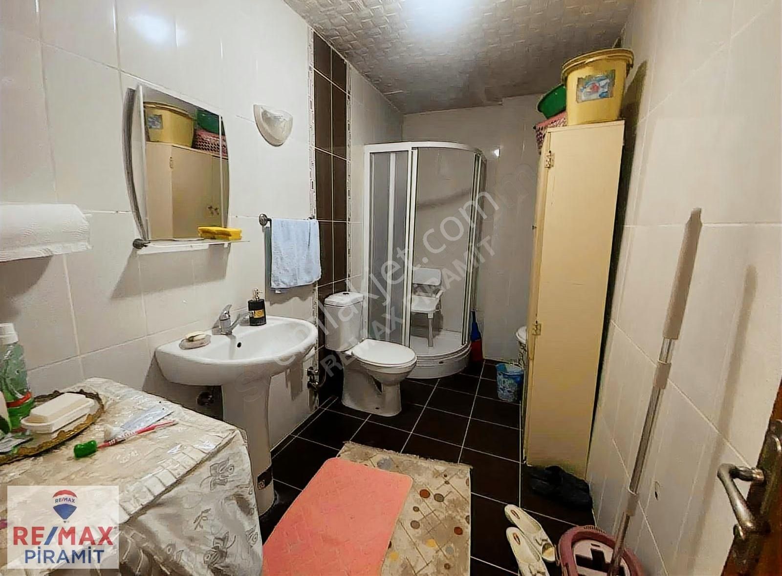 Fırsat Boş Teslim Karanlık Odasız Arakat Balkonlu Çok Geniş 2+1 - Görsel 6