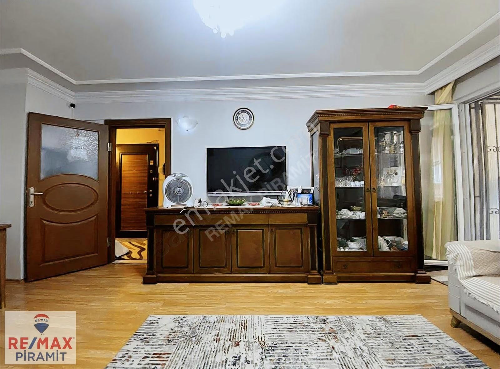 Fırsat Boş Teslim Karanlık Odasız Arakat Balkonlu Çok Geniş 2+1 - Görsel 14