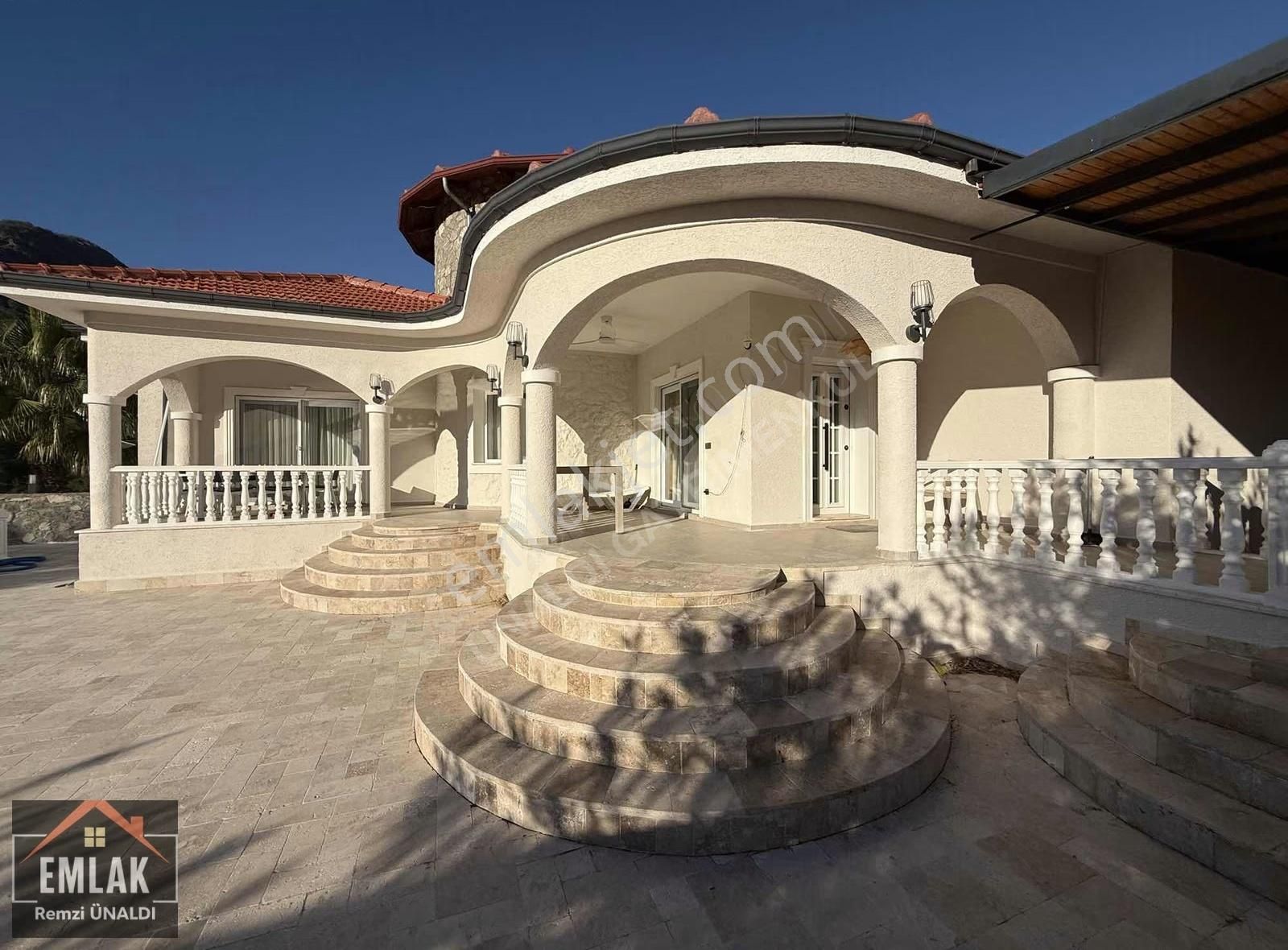 Malikane Gibi Villa, Yeşilin Ve Mavinin Buluştuğu Yerde - Görsel 6